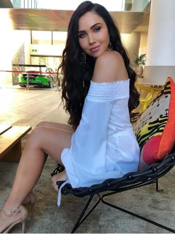 Алёна Красавица